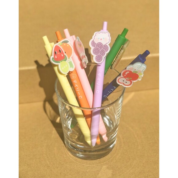 Cute Japanese Stationery Fruit Themed Black Ink Gel Pens 0.5mm 6 assorted colors - Picture 7 of 8